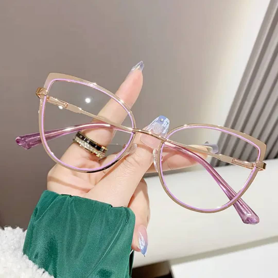 Cat eye PC