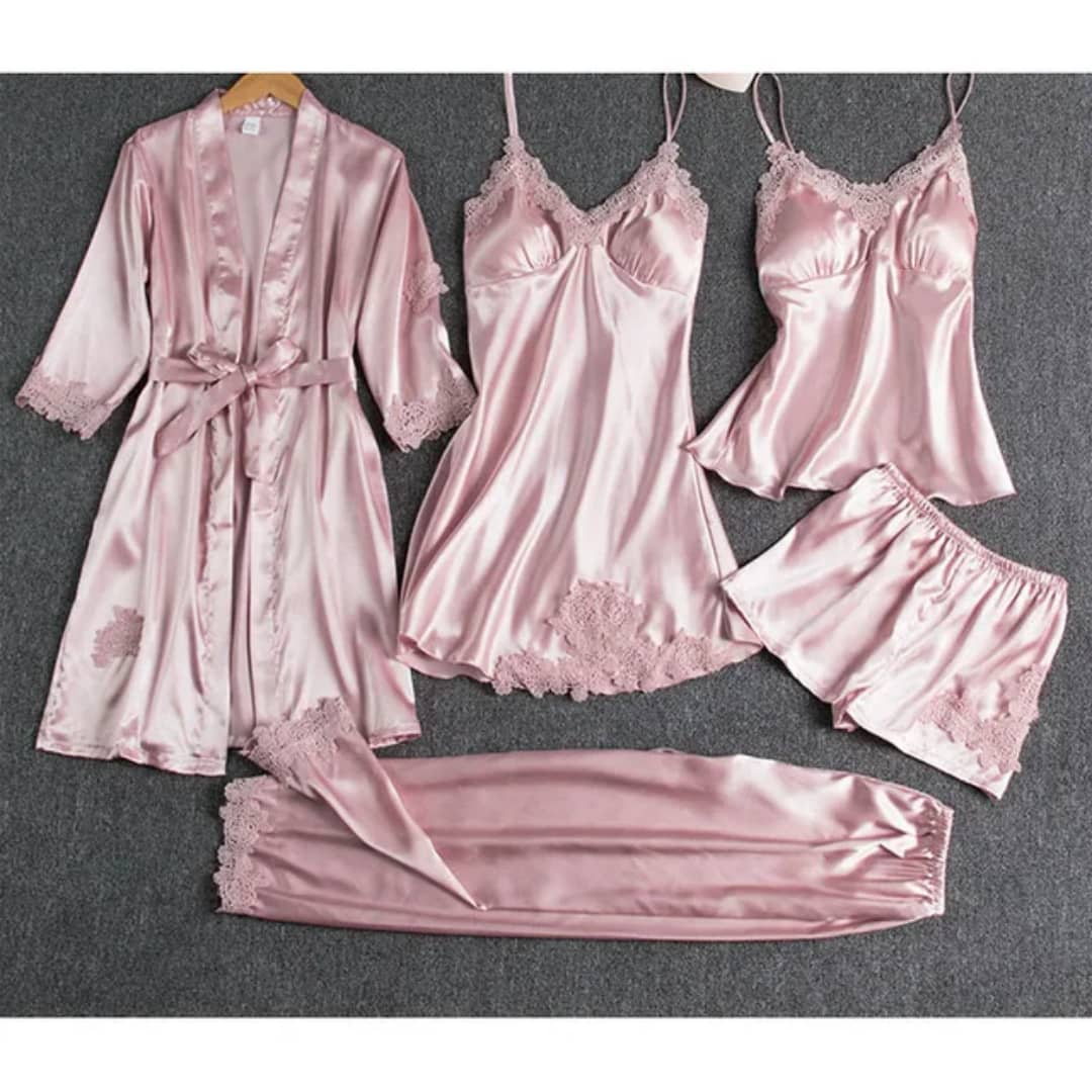 Luxe lingerie 5 in 1